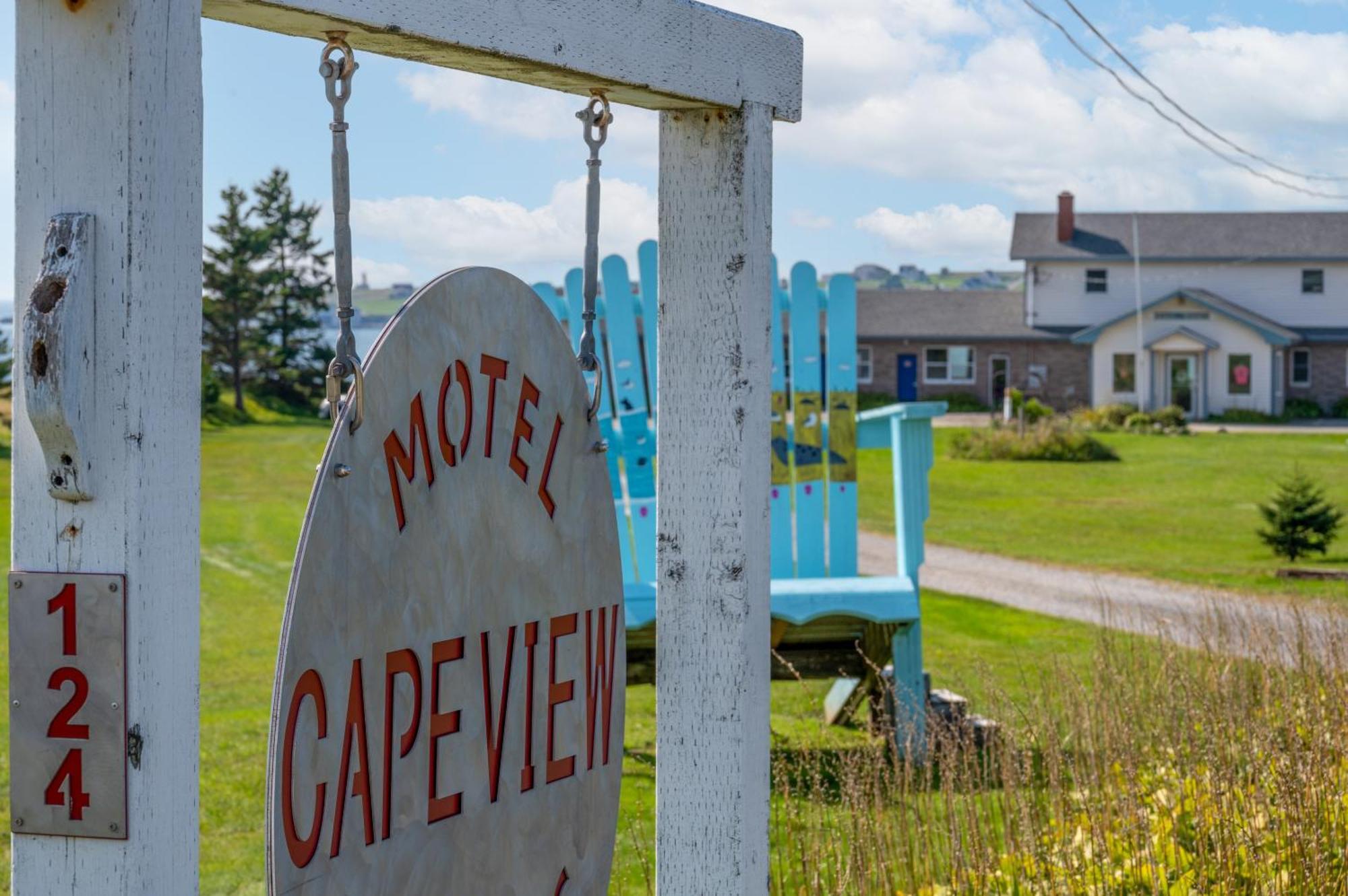 Cape View Motel & Cottages Mavilette Exterior photo